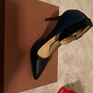 Coach two tone high heel black and navy blue